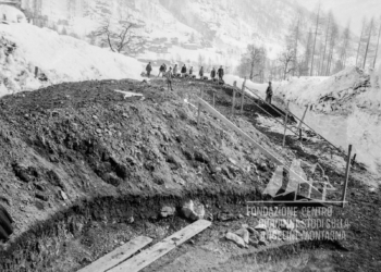 Strada per Passo Duran in costruzione a Pradel di Zoldo. 1917