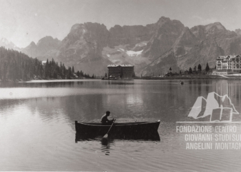 Il Lago di Misurina e sullo sfondo il Sorapiss.
