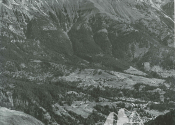 Falcade e la Valle del Biois dalla zona del Focobon. Anni '60.