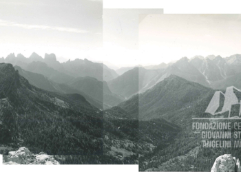 Panorama del Monte Pena, Monte Punta, la Val di Zoldo e il Bosconero dalla Cengia di Ball sul Pelmo. 1968.