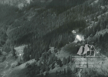 Malga Antola in Val Visdende dal Col de Varda. Anni '50.