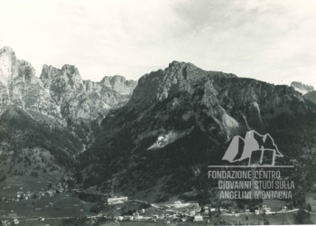 Santa Fosca e i Monti Cernera e Corvo Alto dal Monte Fernazza. 1956.