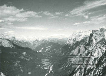 La Val d'Ansiei dalla zona del Sorapis. Anni '60.