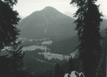 I Piani di Visdende e il Monte Curiè dal Monte Cecido. Anni '60