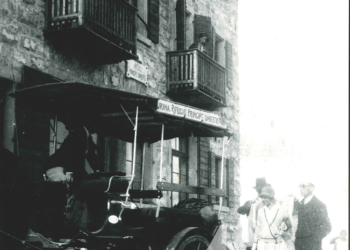 Il rifugio Principe Umberto, costruito nel 1925 in sostituzione del precedente Rifugio Longeres finito distrutto durante il conflitto. 1928.