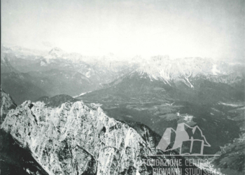 Il Comelico, Santo Stefano e Danta dal Monte Crissin. 1973.