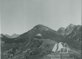 Il Comelico e il Monte Curiè da Costalta. Anni '60.